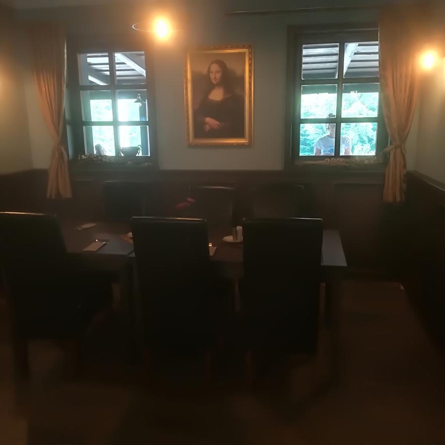 Penzion A Restauracia Hanisberg Krupina Zewnętrze zdjęcie